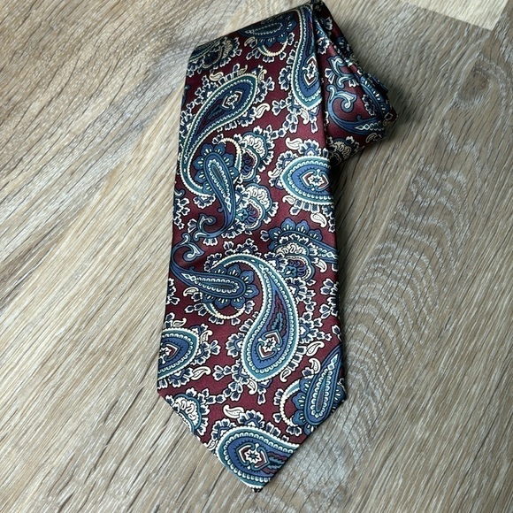 Beau Ties hand sewn 100% silk neck tie paisley made in Vermont - Picture 4 of 6